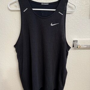 Nike Men's Black Dri-FIT Tank Top